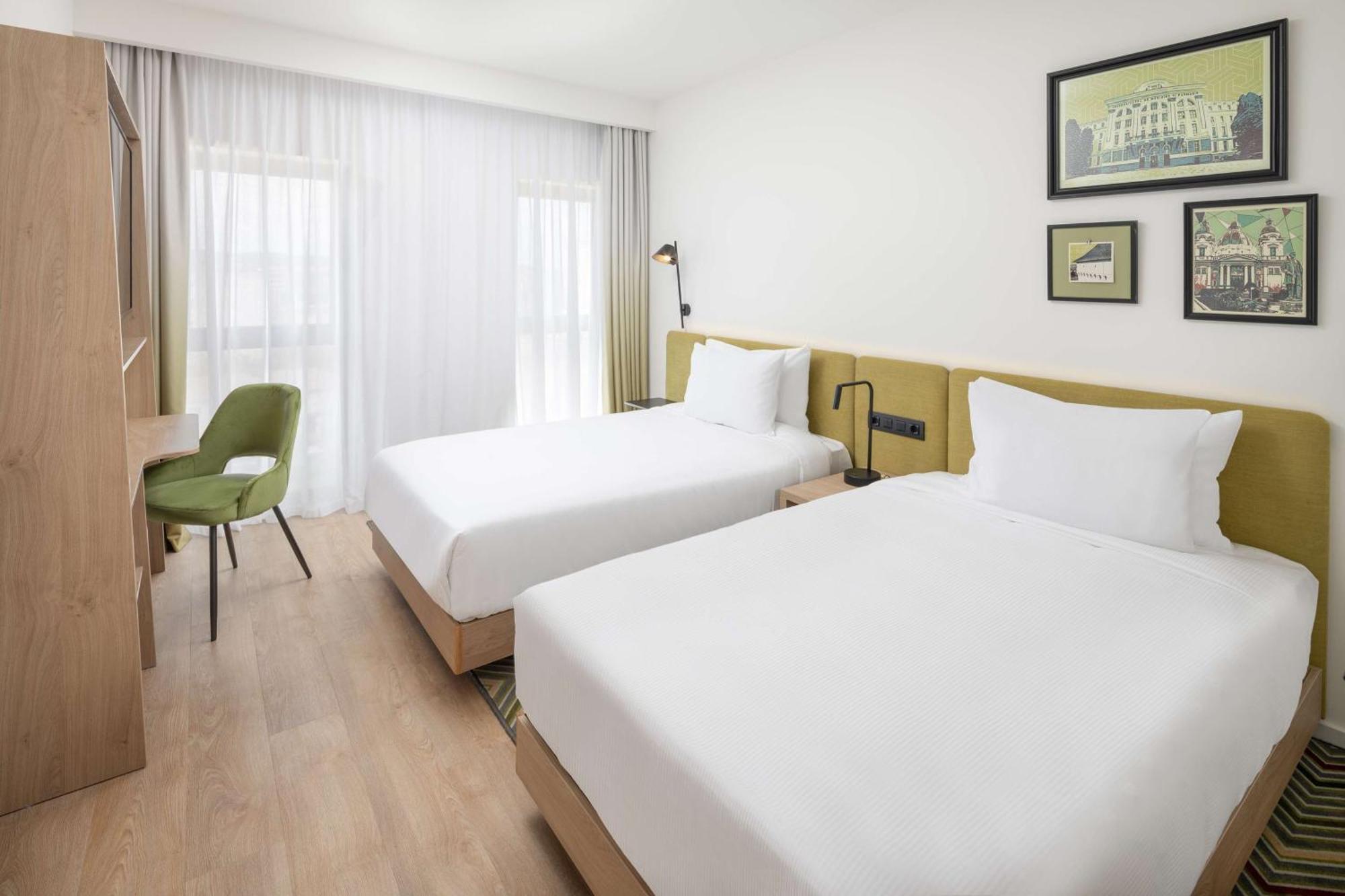 Hampton By Hilton Targu-Mures Bagian luar foto